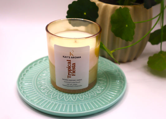 Tropical Fiesta candle showing coconut and lime punch fragrance notes