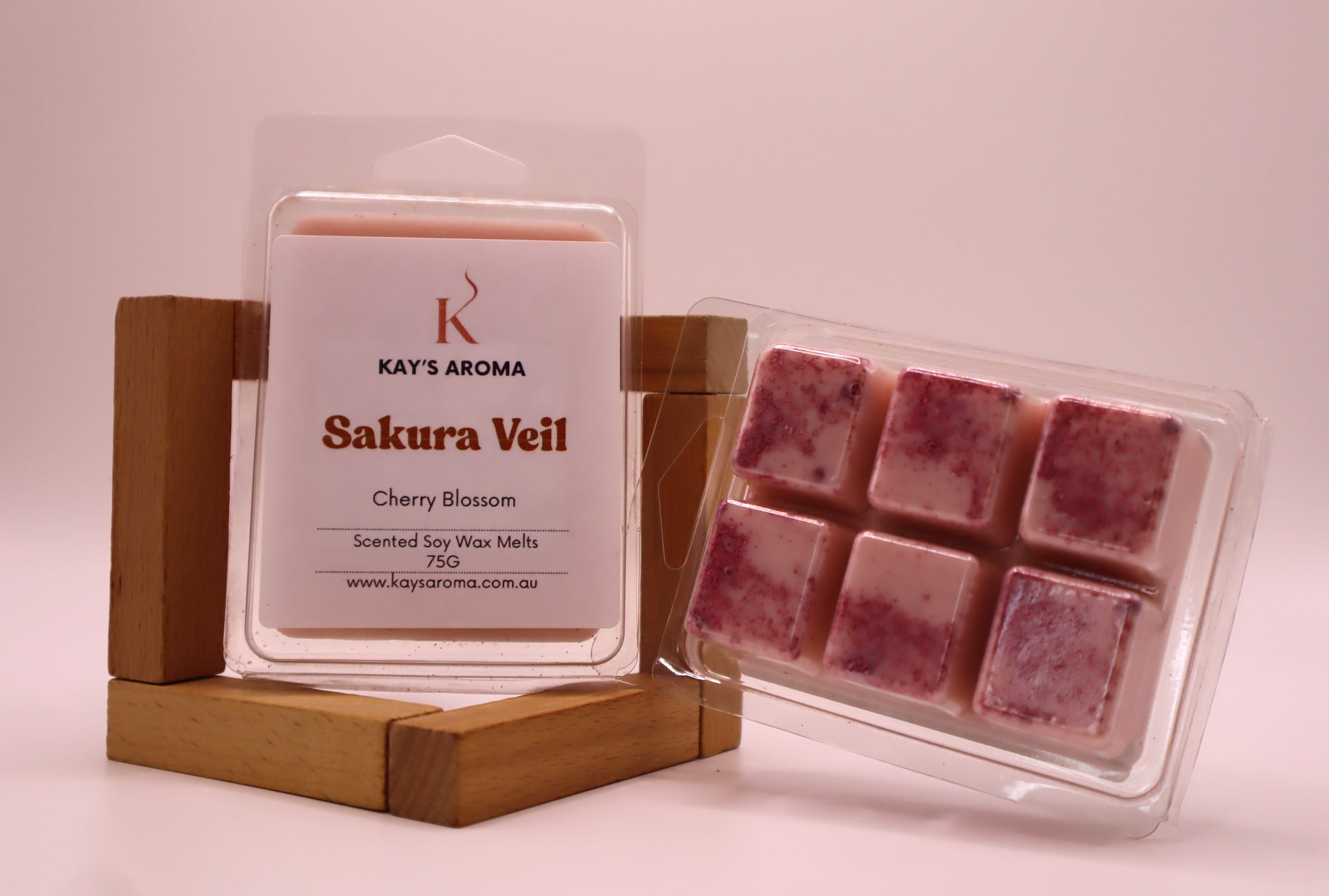 Handmade Sakura veil soy wax melt gift idea for home